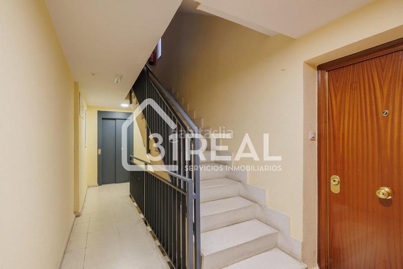 Foto 4feadb0b-223f-430a-86fe-54e3fdd45e8b. Piso en Peñagrande Madrid