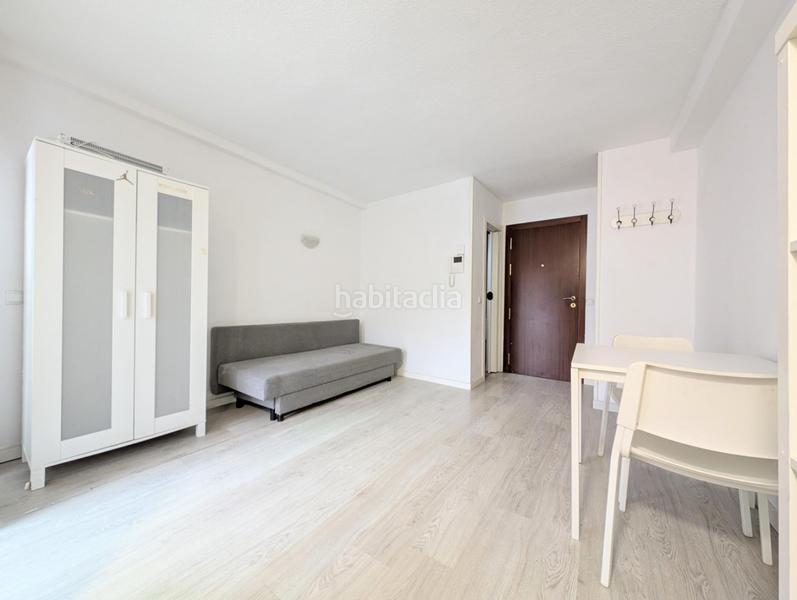 Foto 4f1e5305-bdcb-4442-9141-1e63ab055dbd. Estudio en Peñagrande Madrid