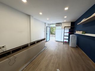 Local Comercial en Calle Calle Hiruela