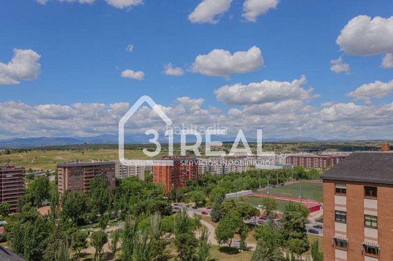 Foto 90b0a8a5-a684-46a2-97de-66bac42f9163. Àtic amb calefacció aparcament piscina a Peñagrande Madrid