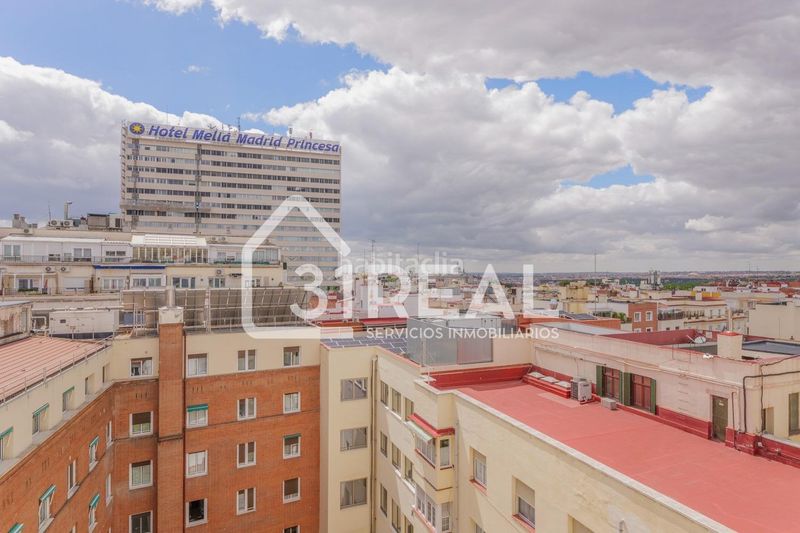 Foto b72d994e-08c0-4ea9-a9f7-c2a9edf1397b. Àtic amb calefacció a Argüelles Madrid