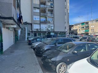 Local Comercial a Calle ILLESCAS
