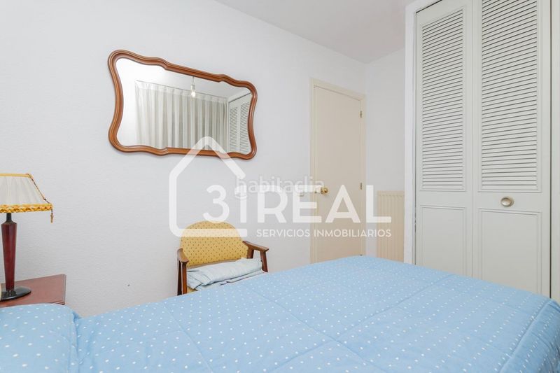 Foto f9815882-9cf9-4d72-86b9-d2f8d309e3da. Pis amb calefacció aparcament piscina a Peñagrande Madrid