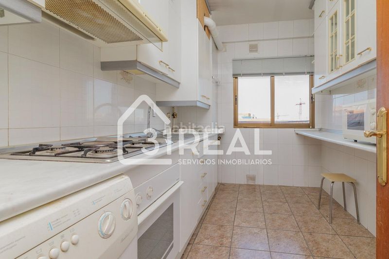 Foto 974020a7-fc88-4561-a5b4-3399567d60c7. Pis amb calefacció a Valdeacederas Madrid