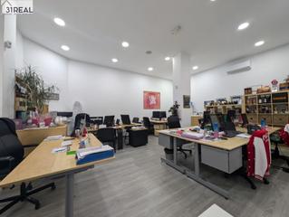 Local Comercial  Avenida de la gran va de hortaleza. Amplio local comercial en pinar del rey, madrid  oportunidad ni