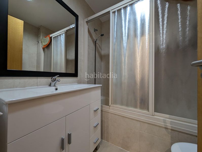 Foto a34c705e-a8cf-4107-9674-effd81f0646f. Rent flat with heating in Valdeacederas Madrid