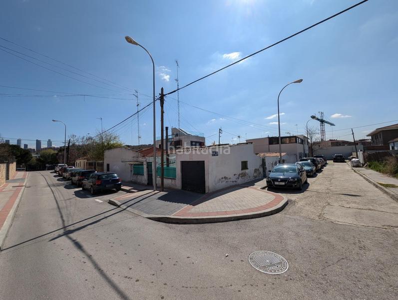 Foto cceebf9c-53ae-405f-a373-6dae03b1c1ea. Casa en Peñagrande Madrid