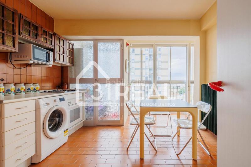 Foto edde6c27-8ade-40d3-a2b7-da2a0034b817. Flat with heating in Ciudad Universitaria Madrid