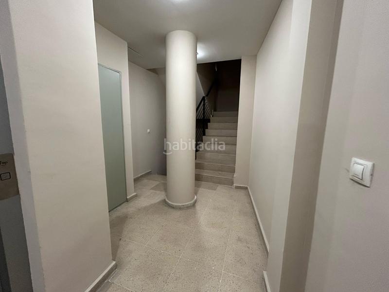 Foto 5aefd8a2-a285-4c00-a624-5d7a53de579e. Aparcament cotxe a La Alhóndiga Getafe