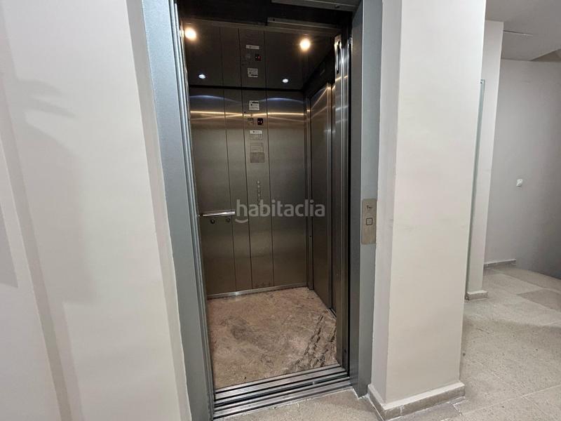 Foto e39240fa-79df-4005-9578-db24d241348e. Aparcament cotxe a La Alhóndiga Getafe