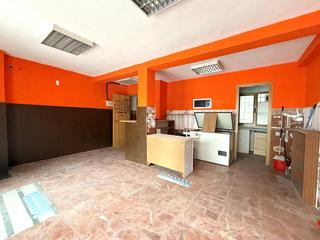 Local Comercial a DE LOS ANGELES
