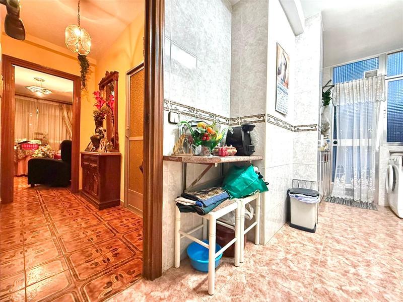 Foto 5c0fb538-c09e-4c85-bc8f-7aabc6f060f2. Appartement avec chauffage dans La Alhóndiga Getafe