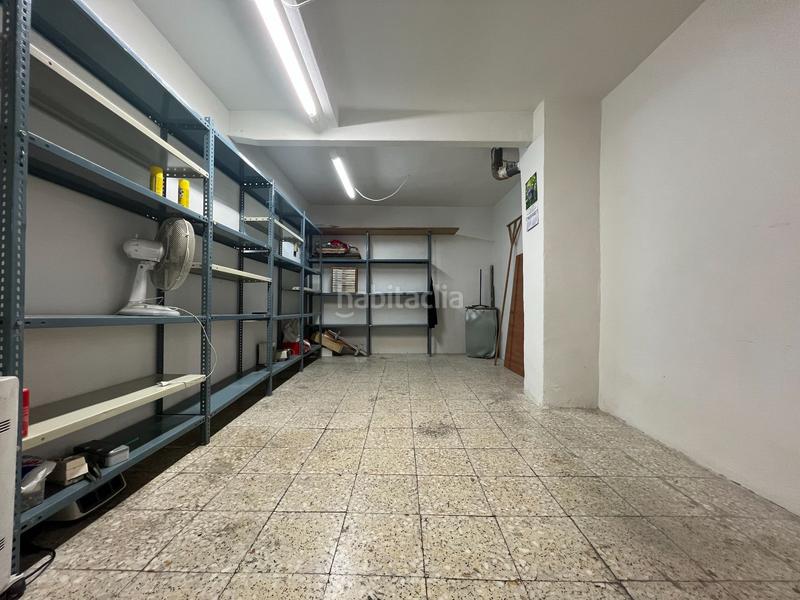 Foto f2febb20-9b44-45d2-9a45-7574b816811e. Location local commercial dans San Isidro Getafe