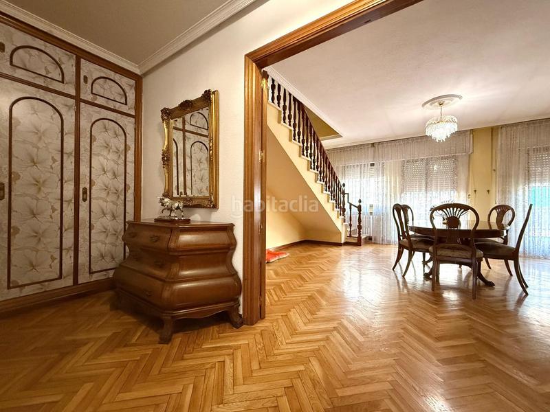 Foto 455deb79-c061-4ac2-80e1-bcce2d3c2b3c. Zweistöckige wohnung mit heizung in San Isidro Getafe