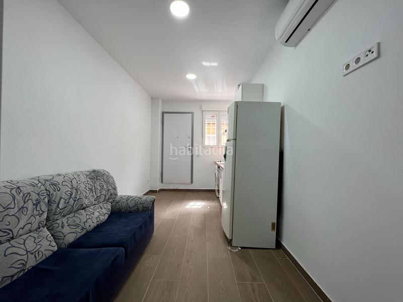 Foto 12a2e79c-0022-48ea-983b-9ba66f857eb8. Local comercial a La Alhóndiga Getafe