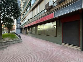 Local commercial  Sanchez morate