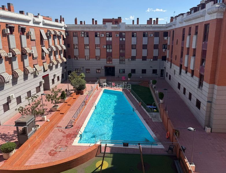 Foto d82917b9-9013-49a8-b154-47472e74d5a4. Pis amb calefacció a Calle Pinto-San Roque Parla