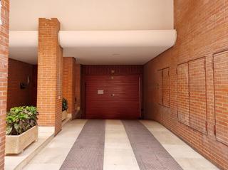 Aparcament cotxe  Calle de antonio salces