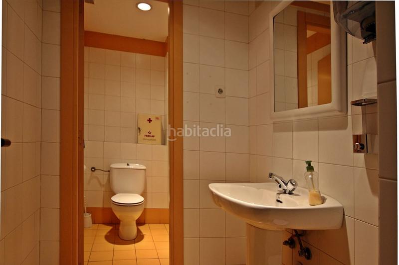 Foto dae6a8aa-ea92-4756-839e-3d96d161e7f2. Lloguer oficina a calle de yécora a Rejas Madrid