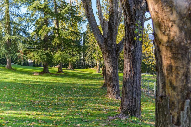 Foto a871adcd-5f13-4393-b2cf-79782e8c4d4a. Masia amb calefacció piscina a Guadarrama
