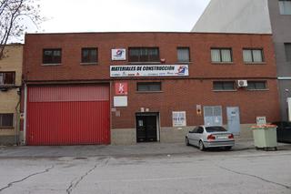 Local Comercial en Calle de Luis I 13