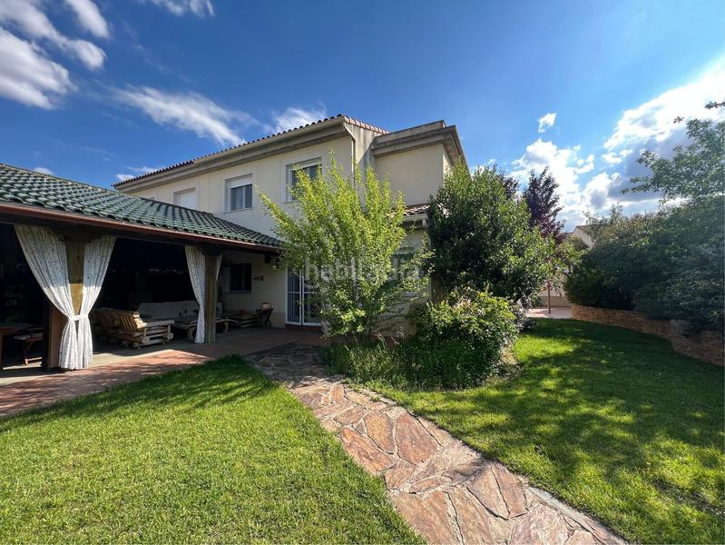 Foto cfd91a7a-414d-4218-99fa-0ed41d586196. Chalet en Buenavista-Valparaíso-La Legua Toledo