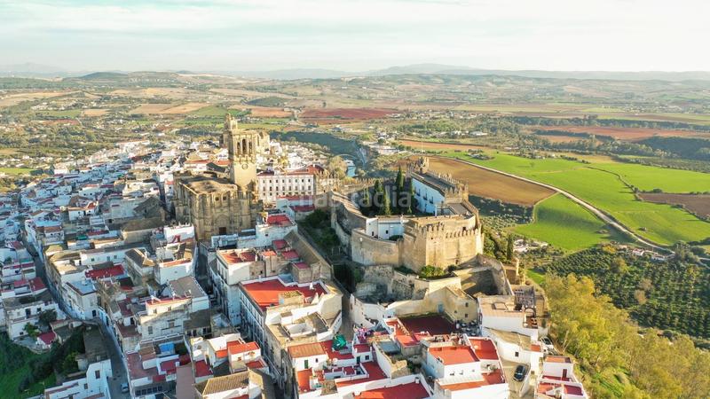 Foto 6215a62b-6f4c-49c2-9482-a43c4eb0a9f6. Chalet en Arcos de la Frontera