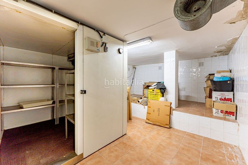 Foto d8bbb796-1780-4c7c-b838-a3e68470f6df. Edificio in El Naranjo Fuenlabrada