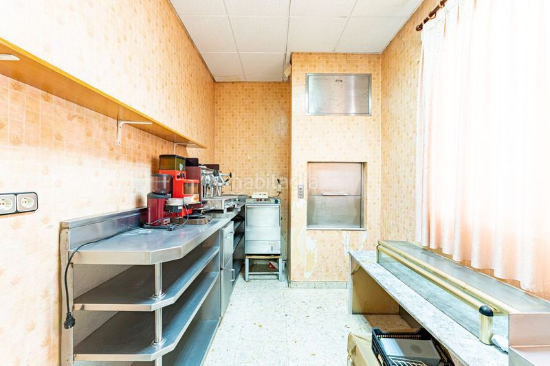 Foto aa51329b-8804-477d-8e40-4a9334114779. Edifici a El Naranjo Fuenlabrada