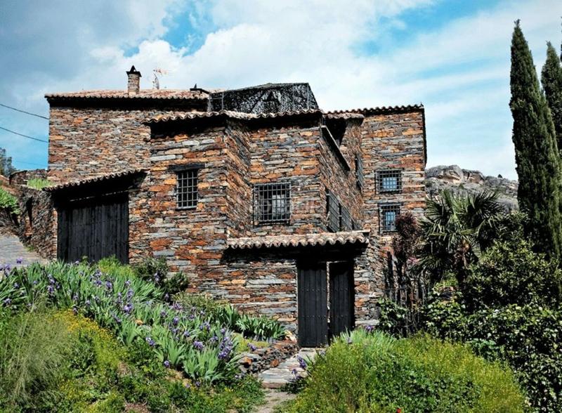 Foto 8bb9d6ef-2703-4b06-9b43-7d29e80f2011. Masía en Patones