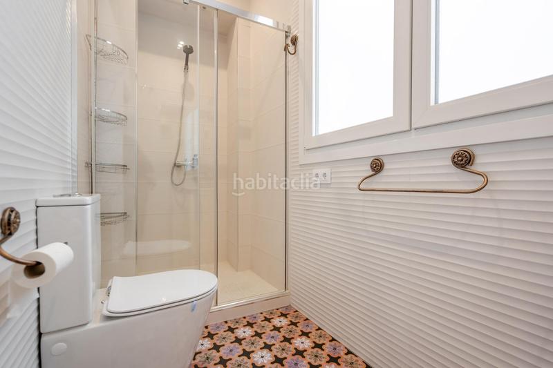 Foto 34516b31-7b36-4944-8b54-8e0bdf2dba5f. Piso lujo y confort descubre este idilico piso en cadiz descubre la perla de la costa de la lu en Cádiz