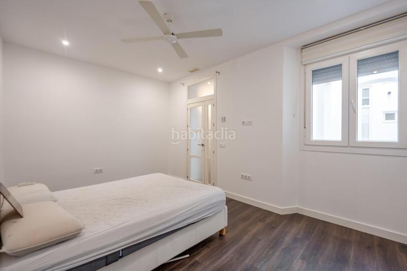 Foto 43db8237-9850-4b93-bca1-5c9cd93f9ff2. Flat with heating in Centro Histórico Cádiz