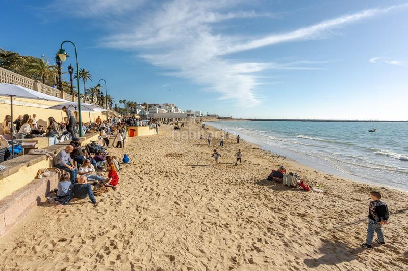 Foto 77c470e2-c592-4080-afac-5bb49ad6c760. Flat with heating in Centro Histórico Cádiz