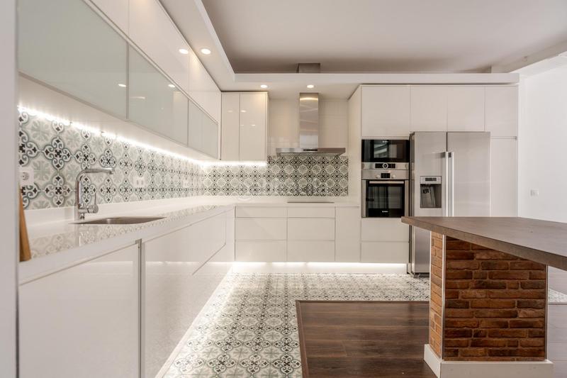 Foto 83219821-c039-48f9-887c-8fe45a57c51f. Flat with heating in Centro Histórico Cádiz