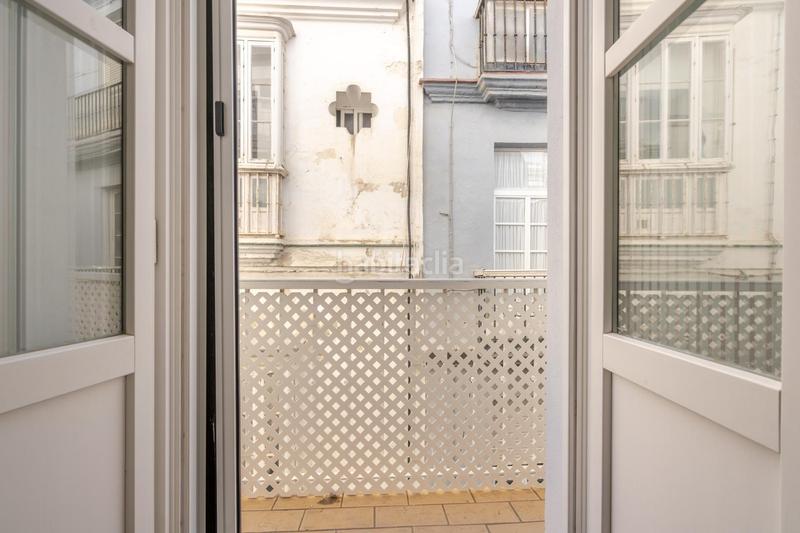 Foto 872aae7a-3b72-4a09-863e-f4d22832ec44. Piso lujo y confort descubre este idilico piso en cadiz descubre la perla de la costa de la lu en Cádiz
