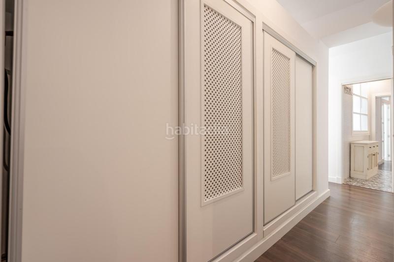 Foto b5dea8d2-ed1c-4c1d-af21-42e7fd9c91a4. Flat with heating in Centro Histórico Cádiz