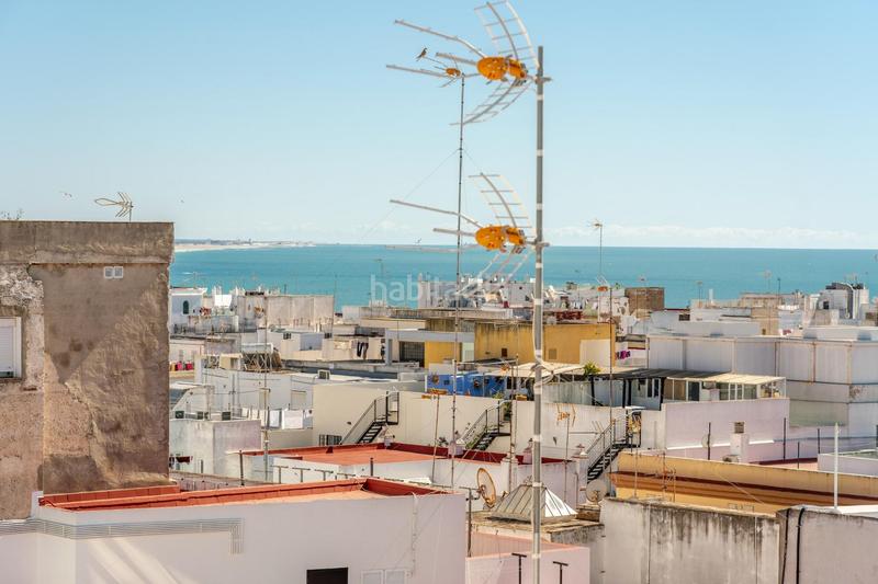 Foto b890391f-e946-49c8-99b1-a8d0d10a678a. Flat with heating in Centro Histórico Cádiz