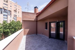 Attico in Numancia. Atico con terraza en, metro puente de vallecas, trastero y garaj