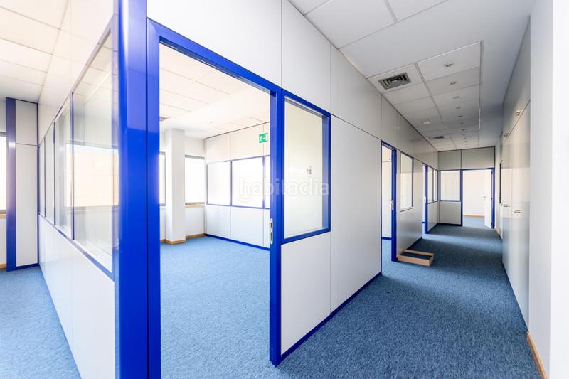 Foto 49bb3ba0-2822-4de5-98f5-ed81f7055a9c. Rent office space in Zona Industrial Alcobendas