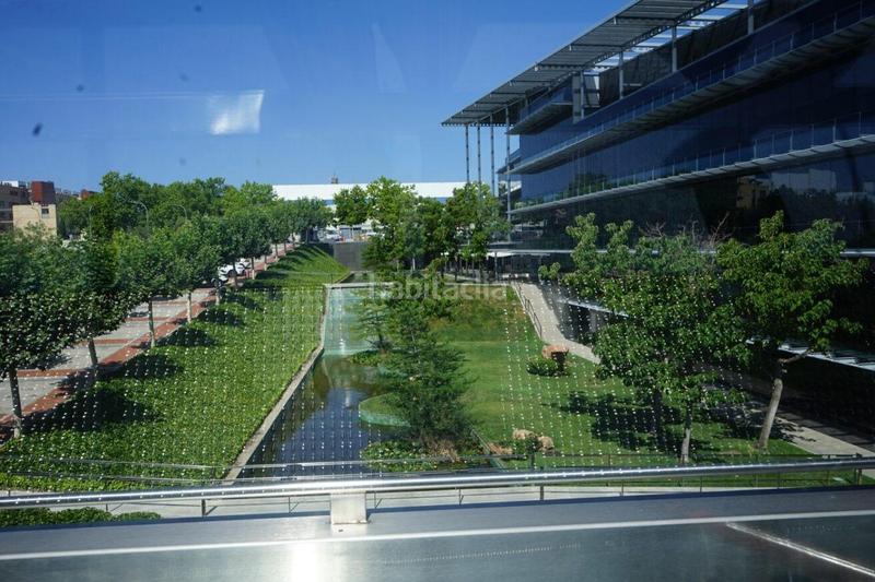 Foto dc36c920-755b-45b1-9b3d-6b7d273b4ce2. Location bureau avec chauffage dans Zona Industrial Tres Cantos