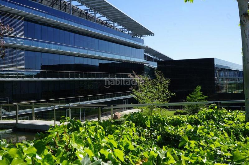 Foto df6602b4-4439-45d3-b153-194f49662c9c. Rent office space with heating in Zona Industrial Tres Cantos