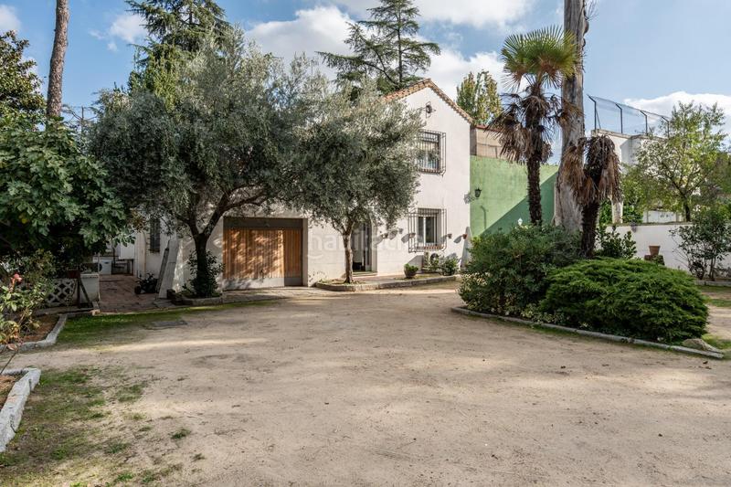 Foto 4ff3fae5-fcf3-44f7-ae2c-3de7a05e01cd. Chalet impresionante señorío en la exclusiva zona de moncloa, 970m2 construidos en parcela de mas de 36 en Madrid