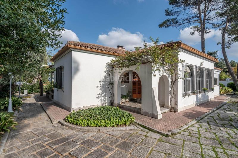 Foto da029f05-77ec-4903-b2b6-d5a2e04a5122. Chalet impresionante señorío en la exclusiva zona de moncloa, 970m2 construidos en parcela de mas de 36 en Madrid