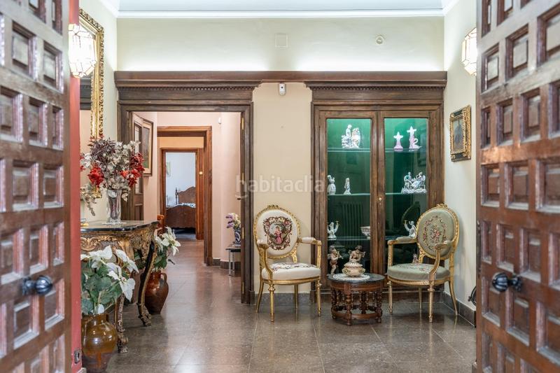 Foto dc5188f1-7b07-4082-a021-13c83ec68458. Chalet impresionante señorío en la exclusiva zona de moncloa, 970m2 construidos en parcela de mas de 36 en Madrid