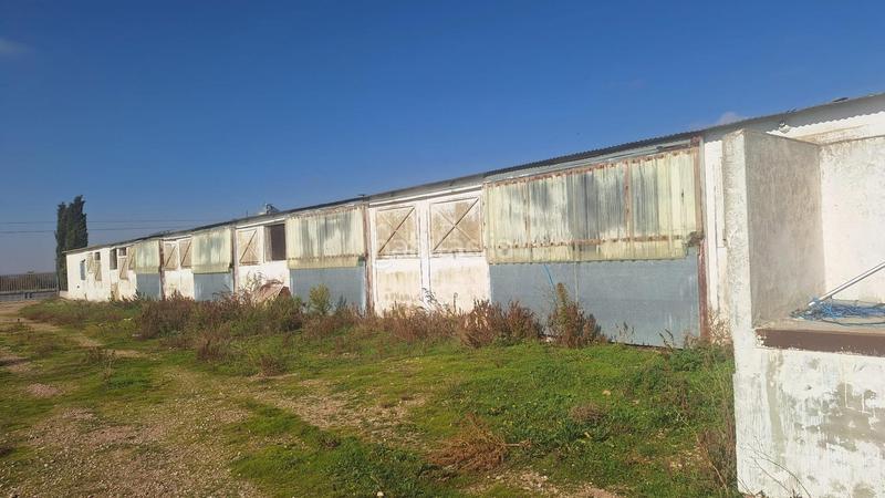 Foto ab9f240f-9e7b-472e-be06-be3cb2c8544f. Nave industrial en Quintanar de la Orden