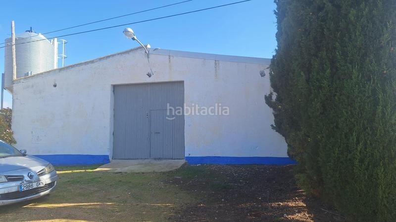 Foto f90b1993-eae9-470b-a56f-772b9e9b8663. Nave industrial en Quintanar de la Orden