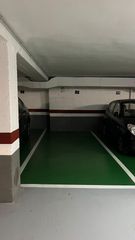 Parking voiture à Universidad-Malasaña