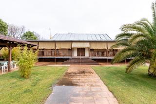 Wohngrundstück in Camino de la dehesa de los hueros 118. Se vende finca rústica