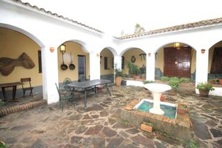 Casale  Calle la pilita. Se vende casa totalmente amueblada