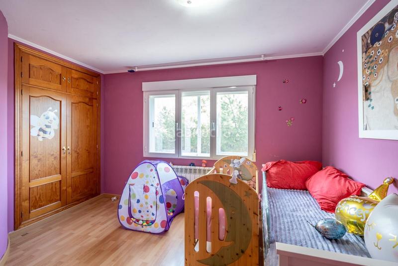 Foto 111a971a-f6c0-45e0-b6fd-6616fe920ca5. Chalet mit heizung parking pool in puerto Galapagar-las cuestas Galapagar